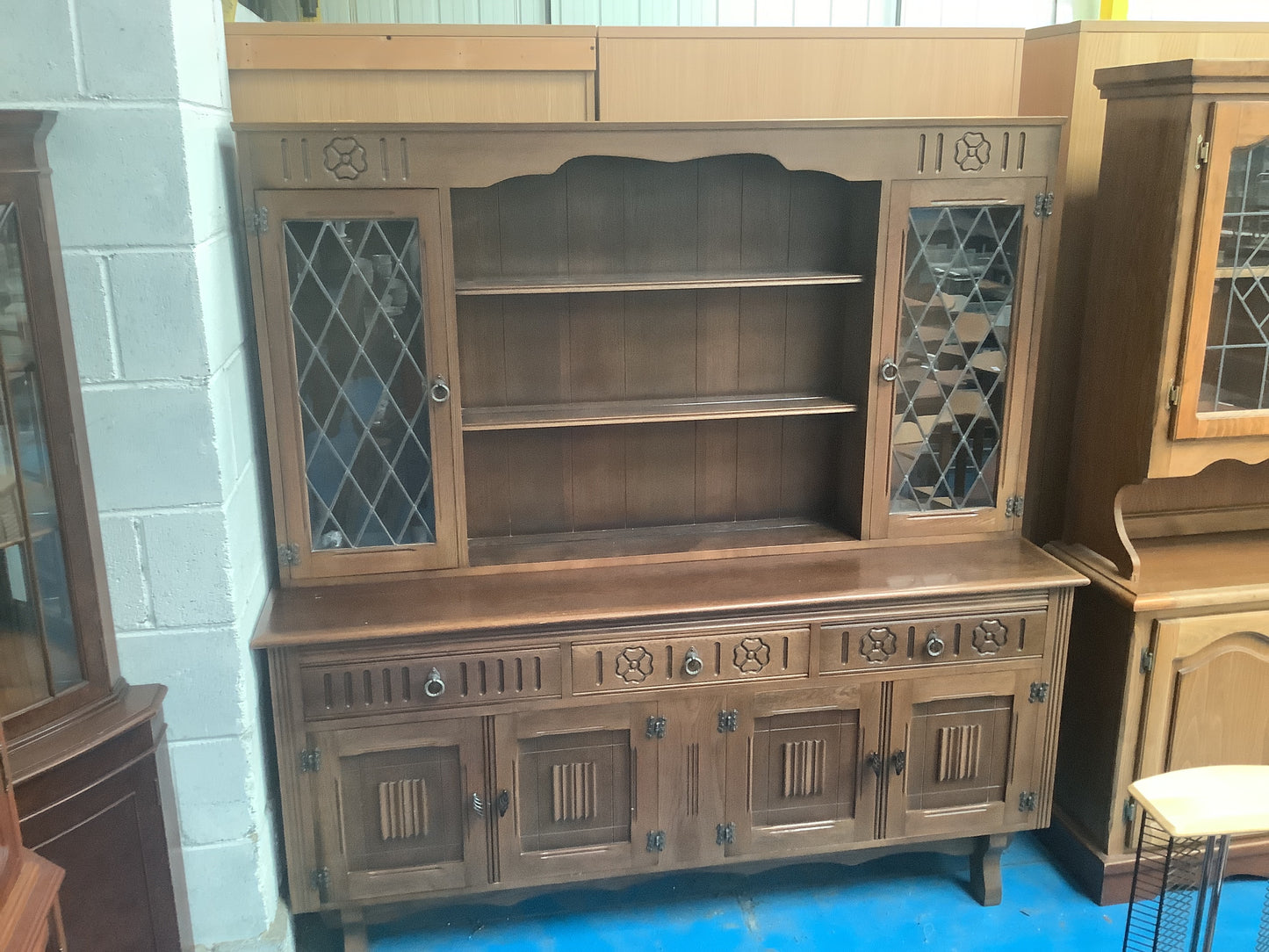 Old charm wall unit