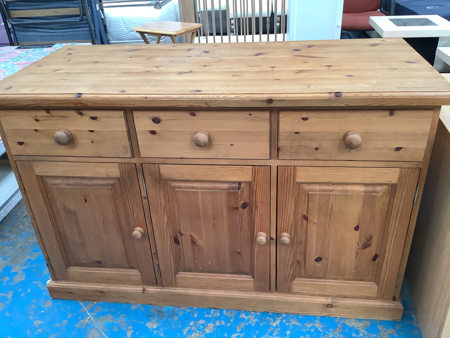 Sideboard