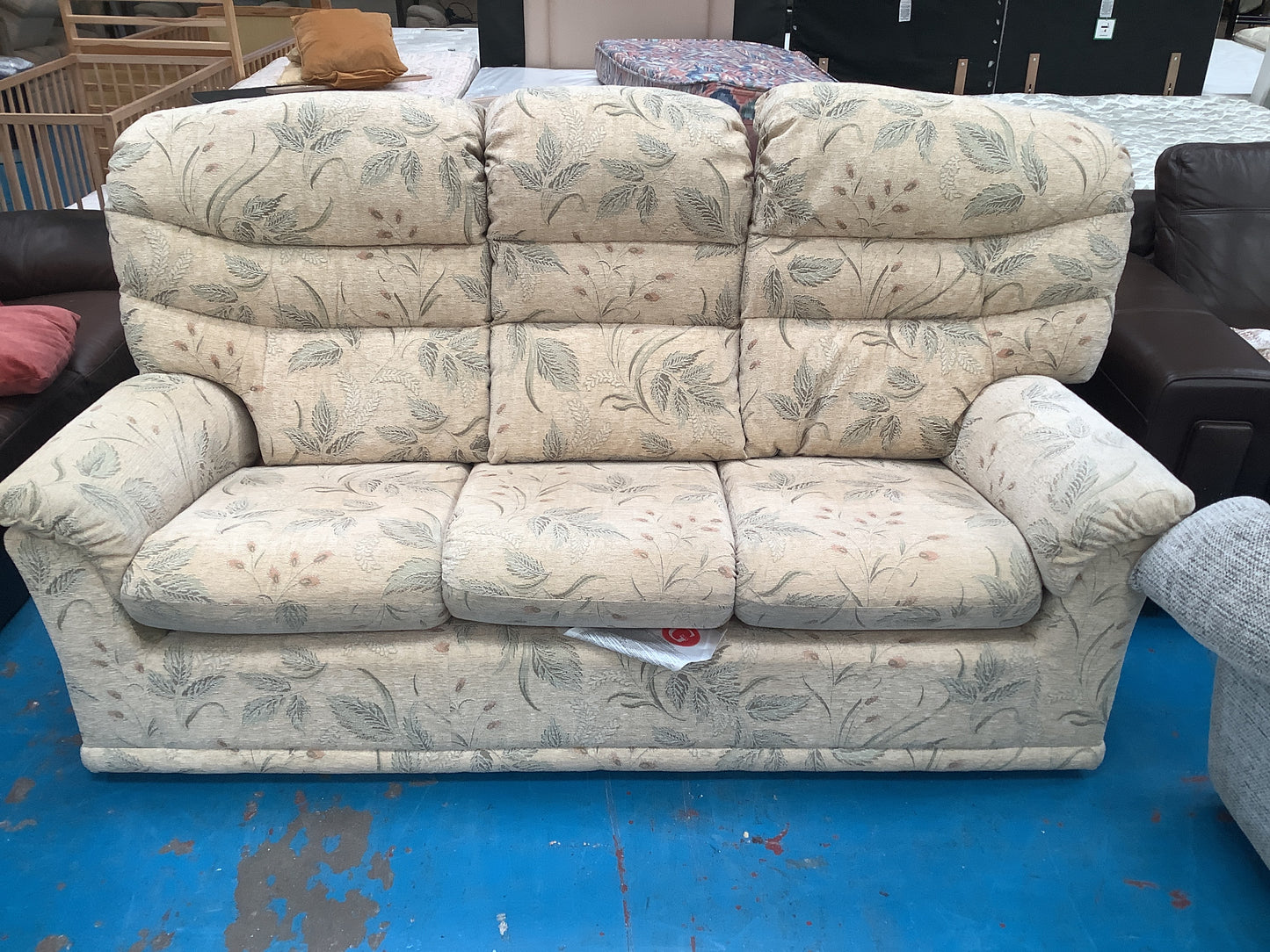 G plan 3 seater sofa