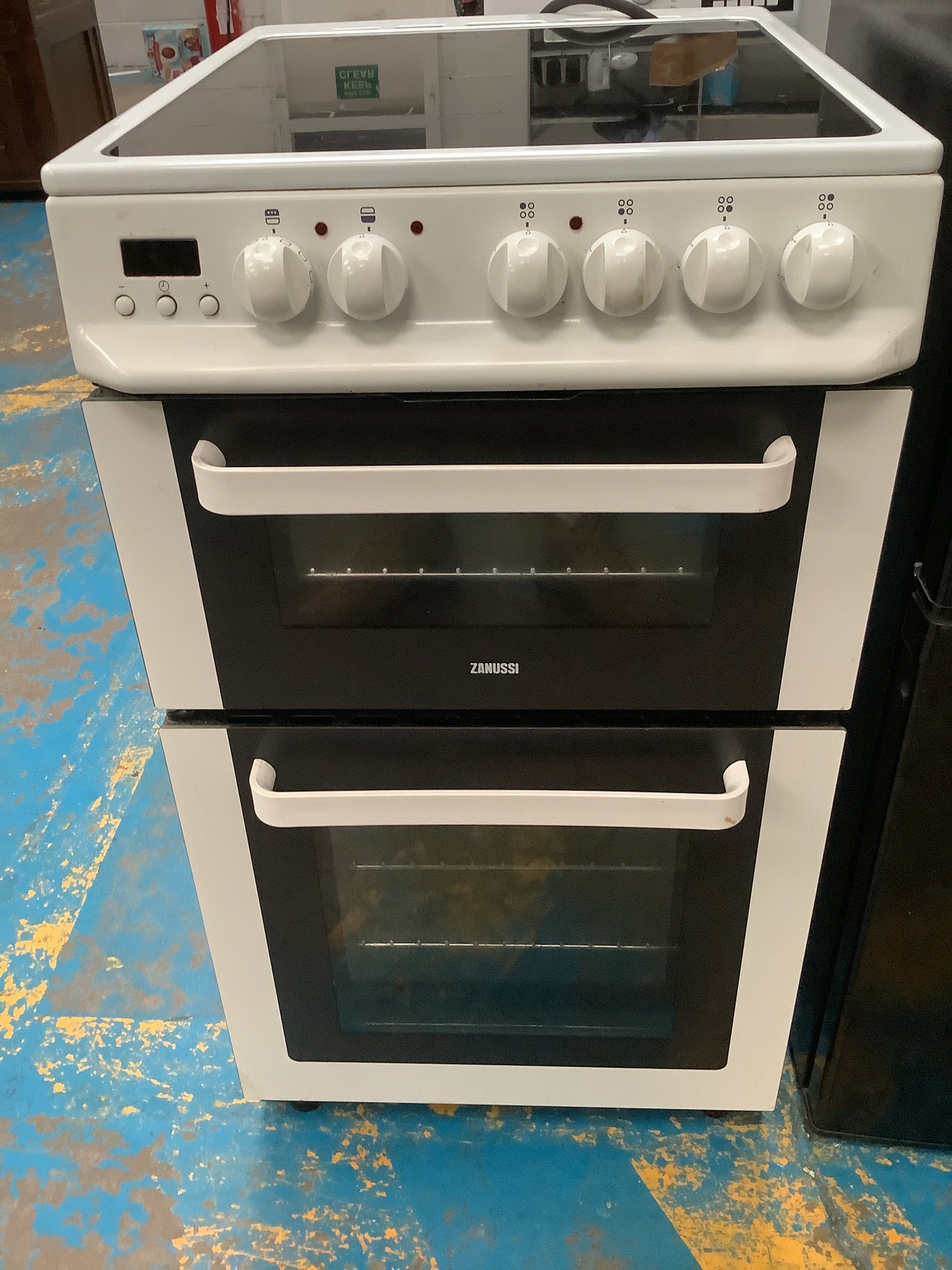 50CM Zanussi electric cooker