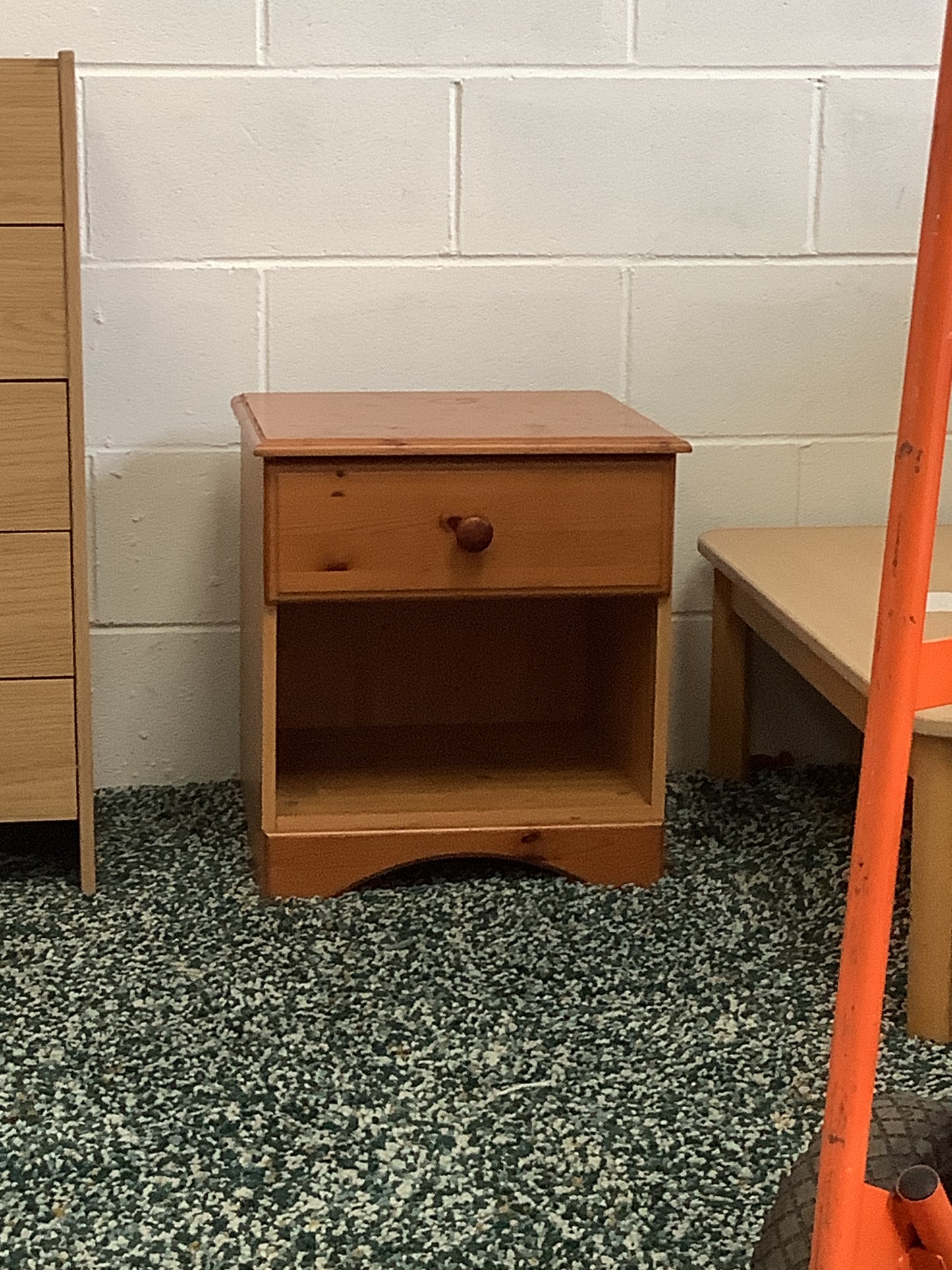 Bedside cabinet