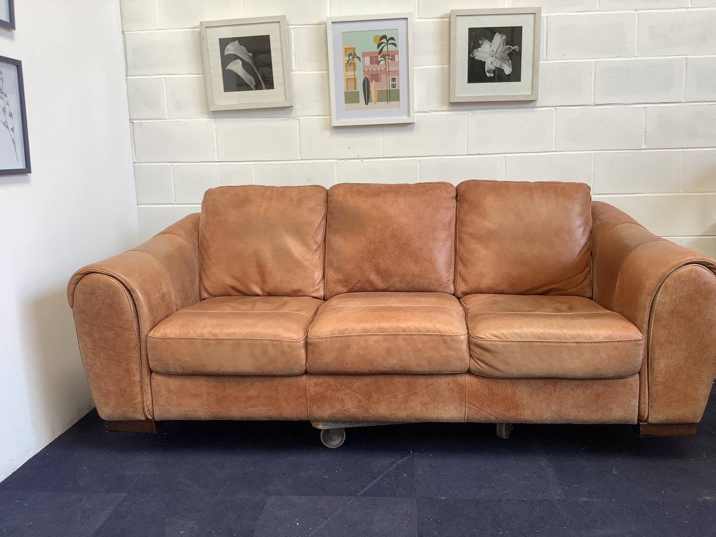 3 seater sofa