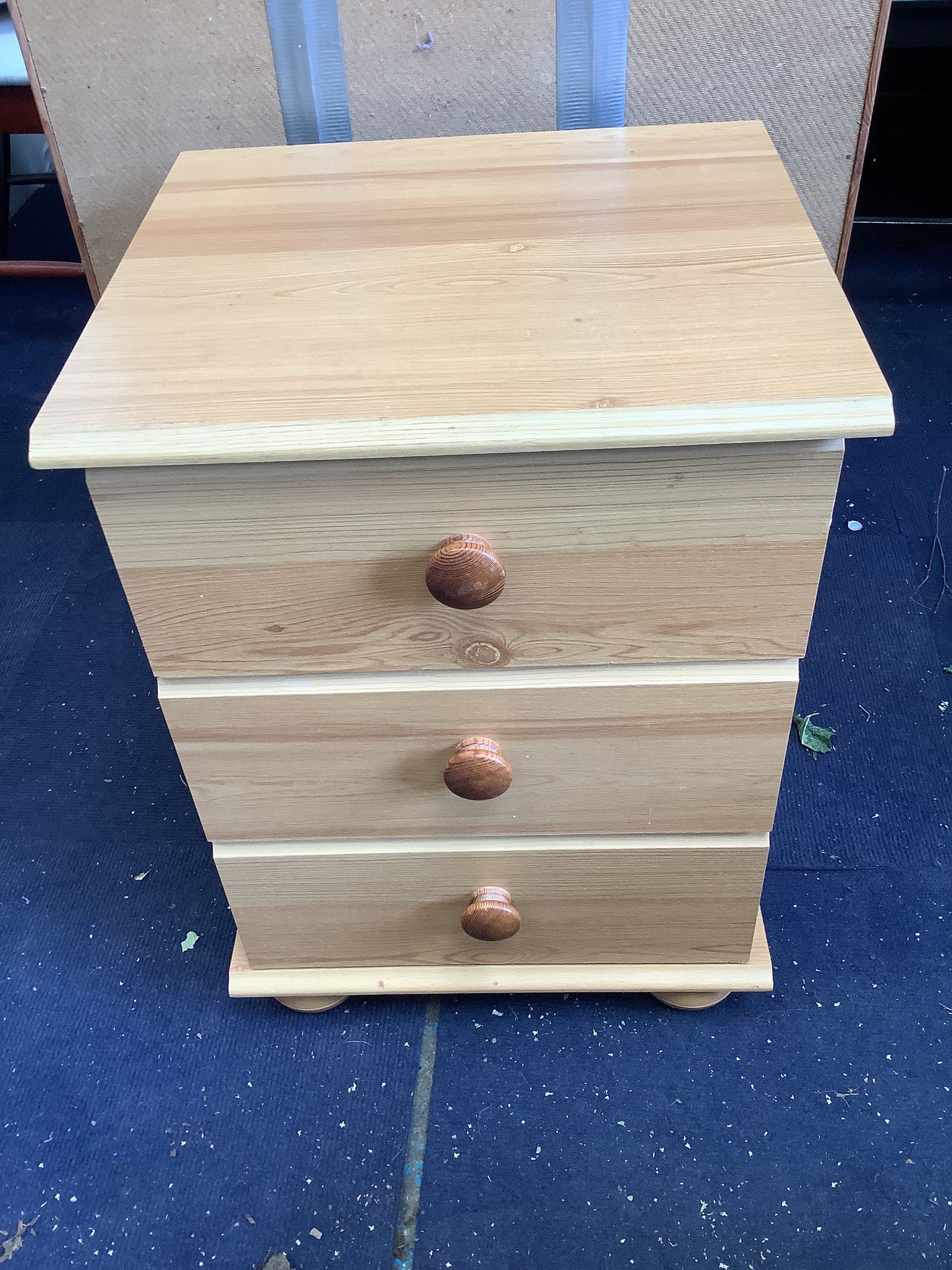 Bedside table