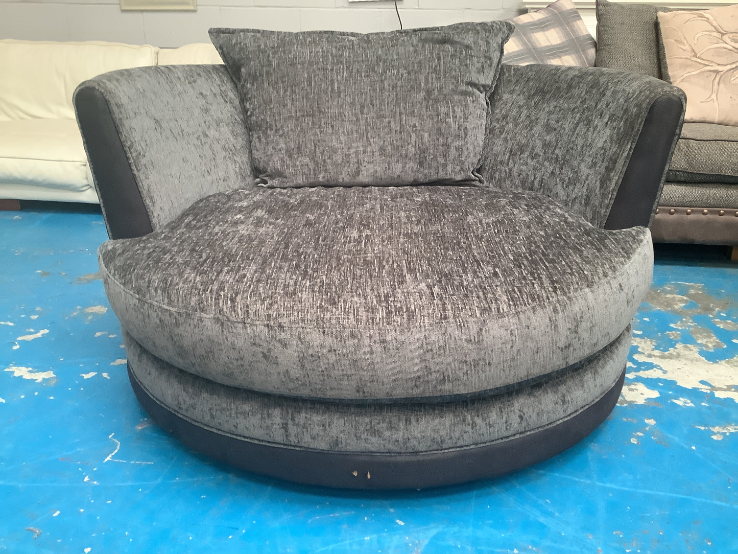 DFS swivel chair