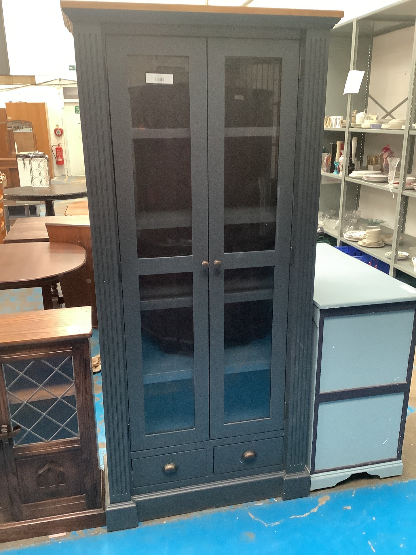 Display cabinet