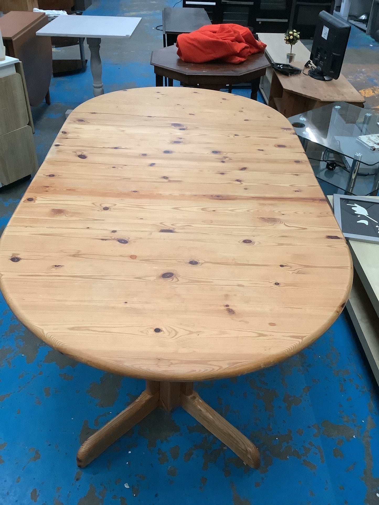 Pine table
