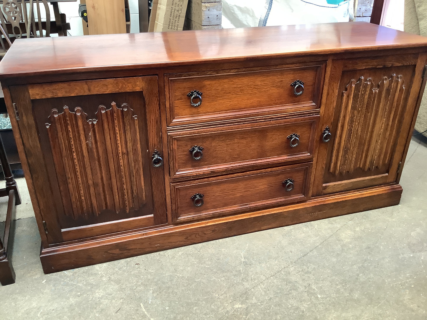 Sideboard