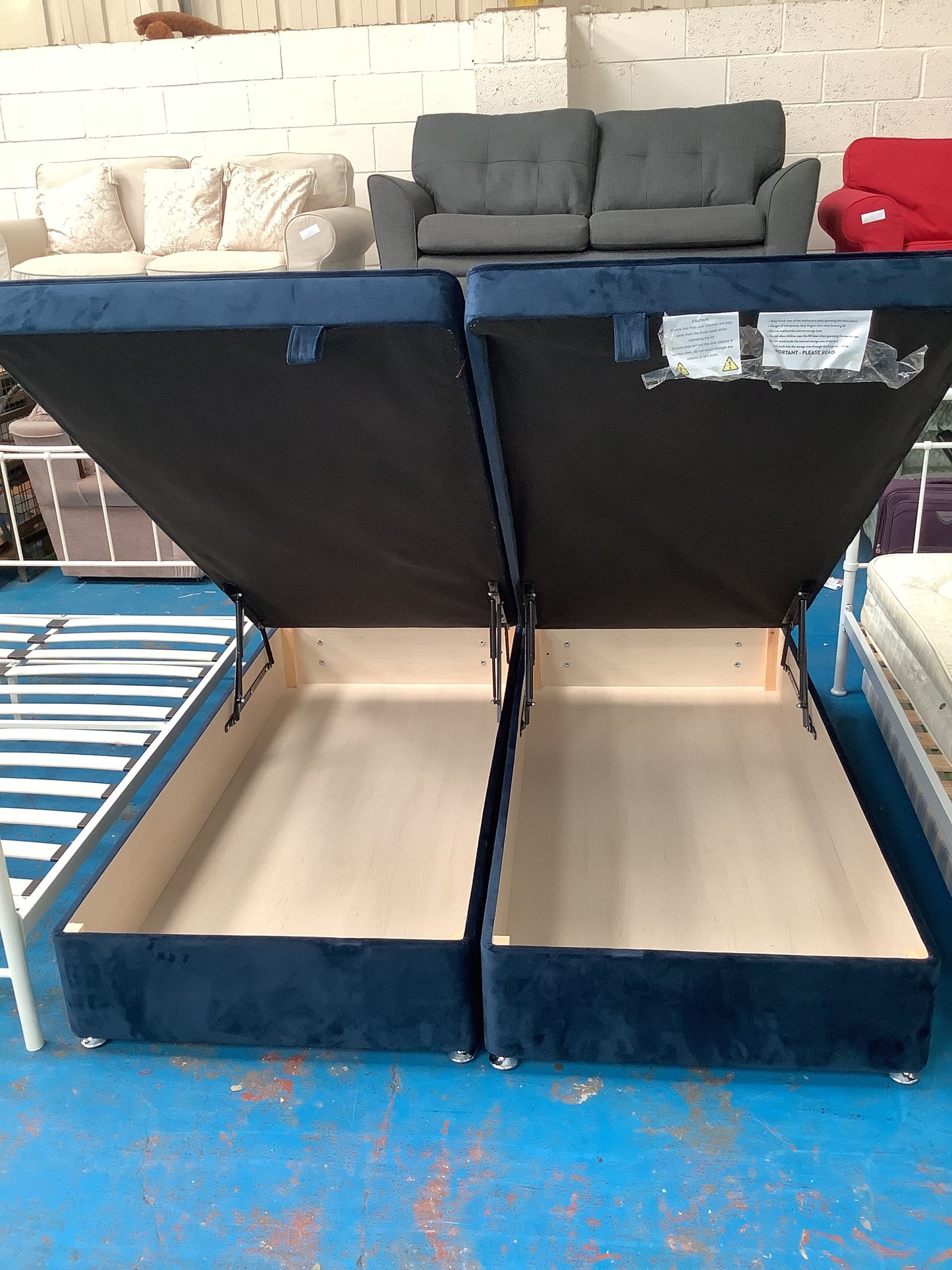 Super Kingsize ottoman bed base