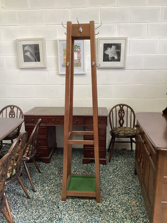Coat stand