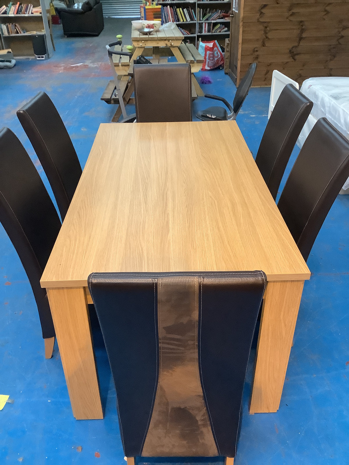 Dining table and 6 chairs