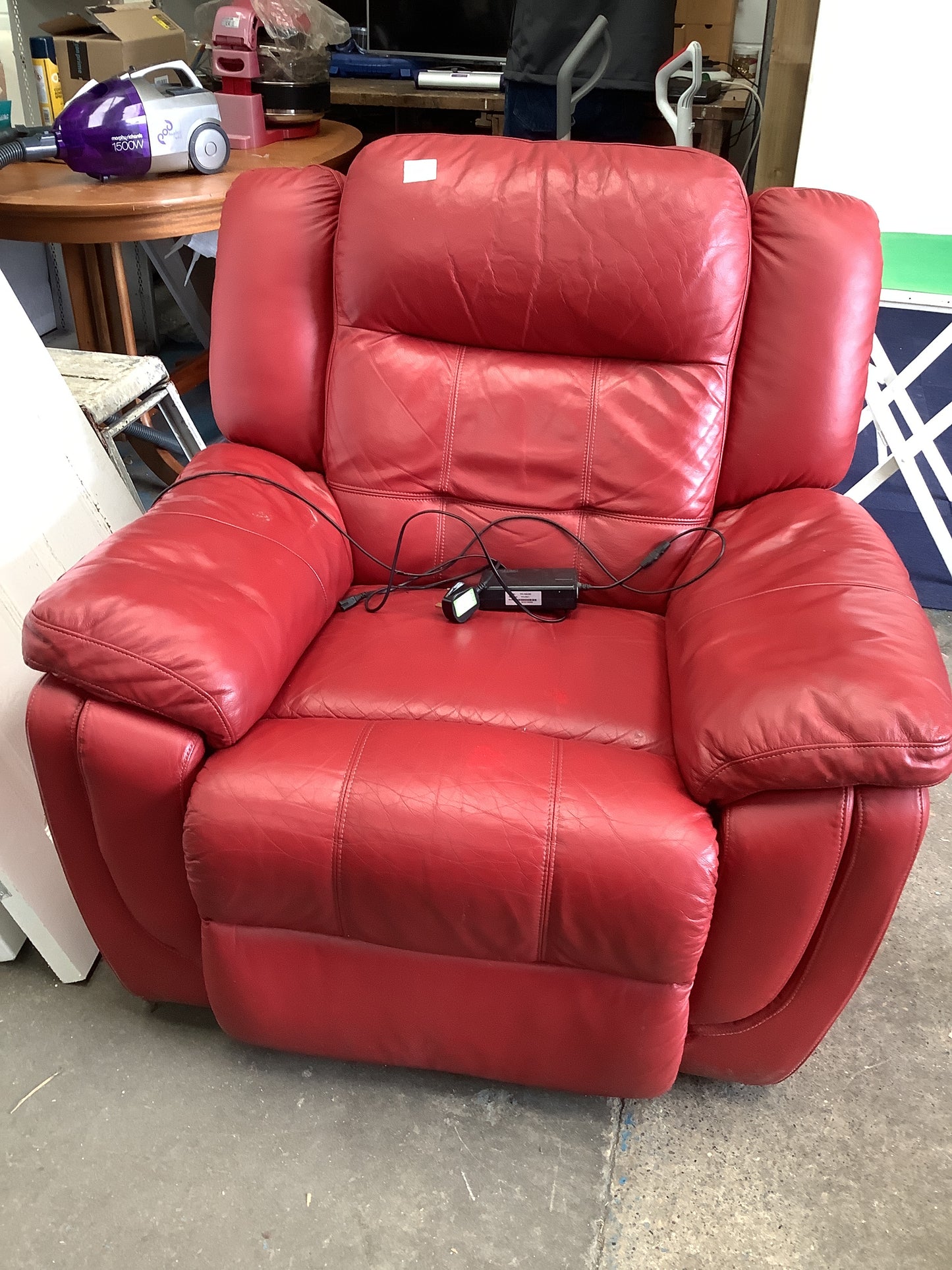 Electric recliner