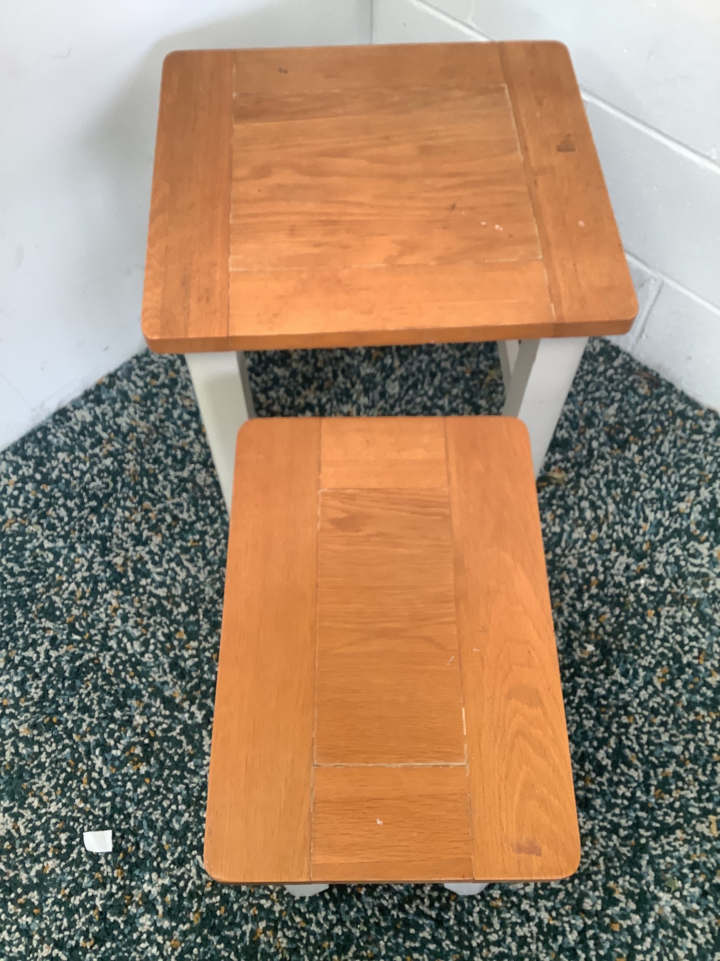 Oak nest of tables