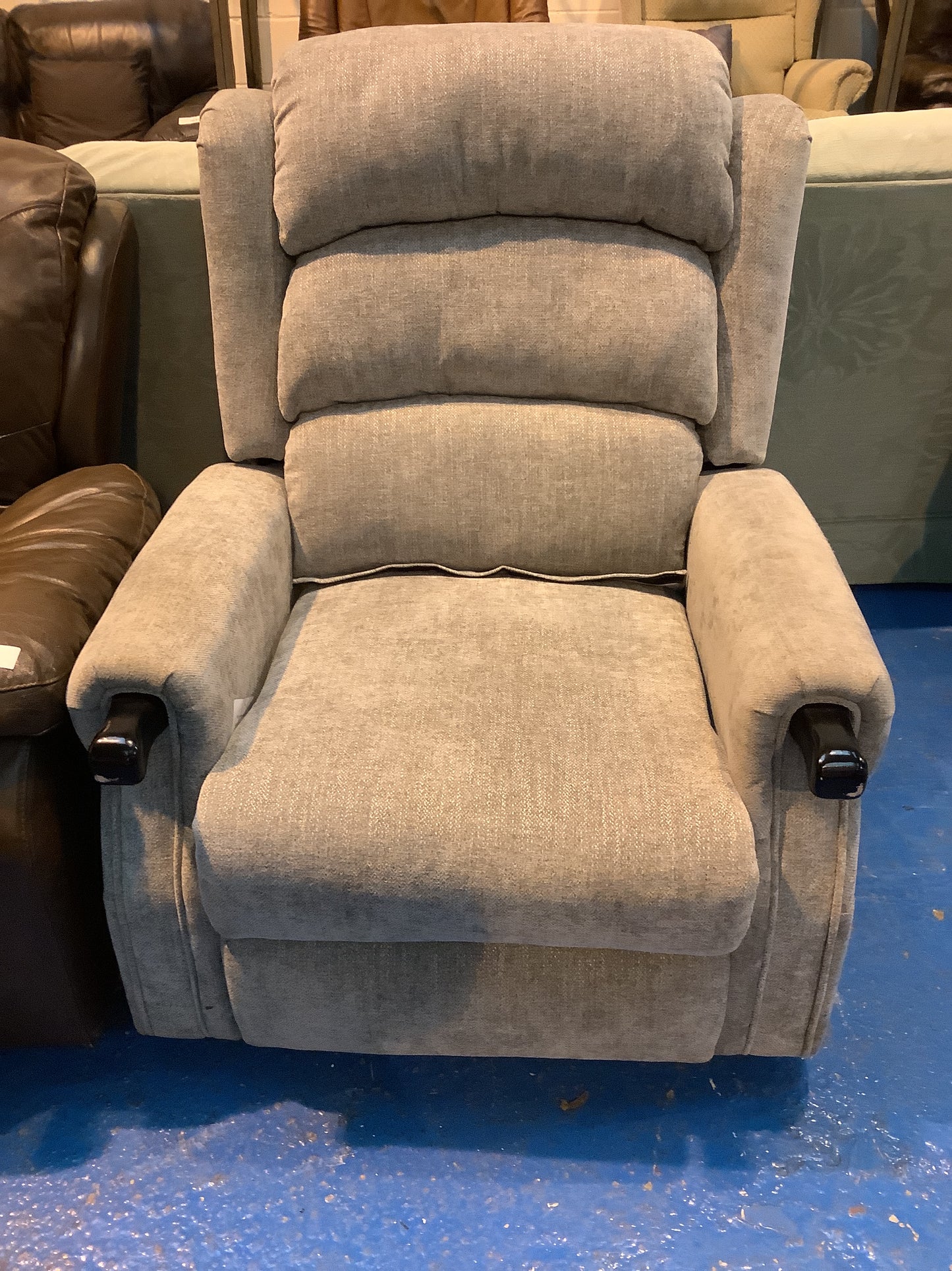Riser Recliner.