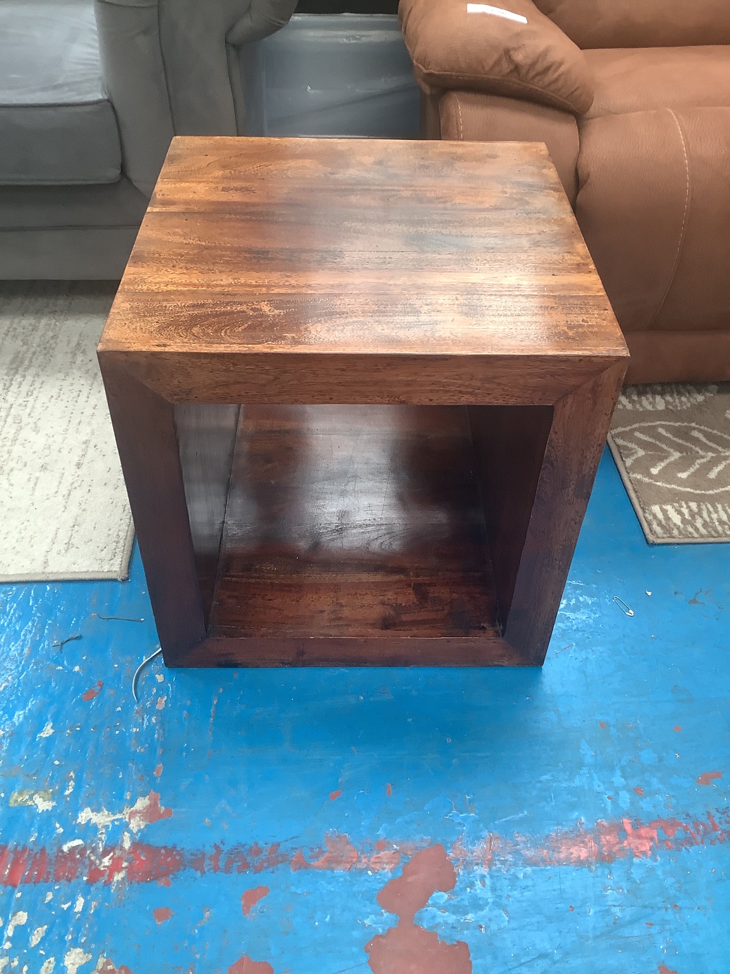 Cube side table
