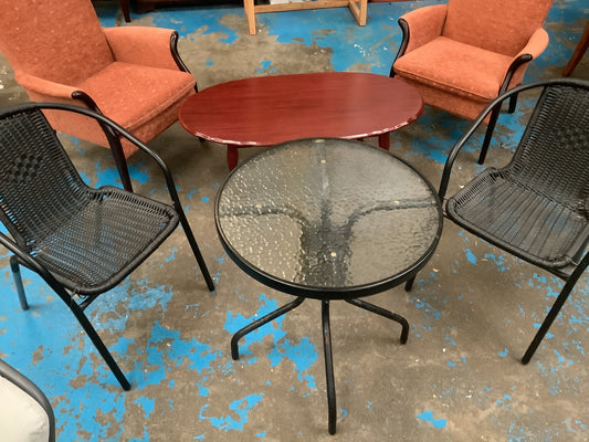 Garden table and 2 chairs