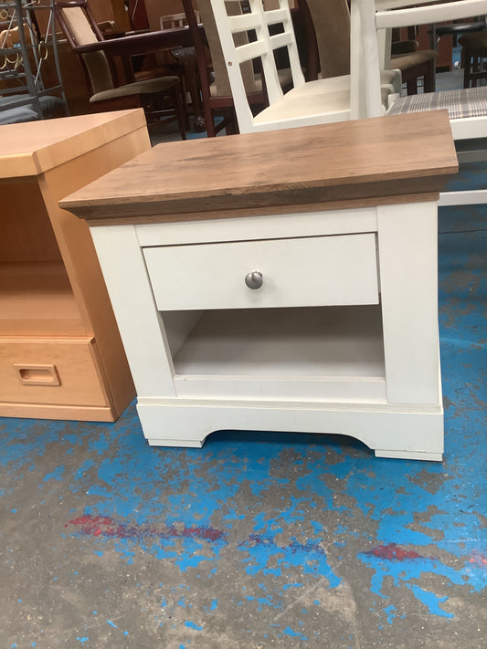Bedside cabinet