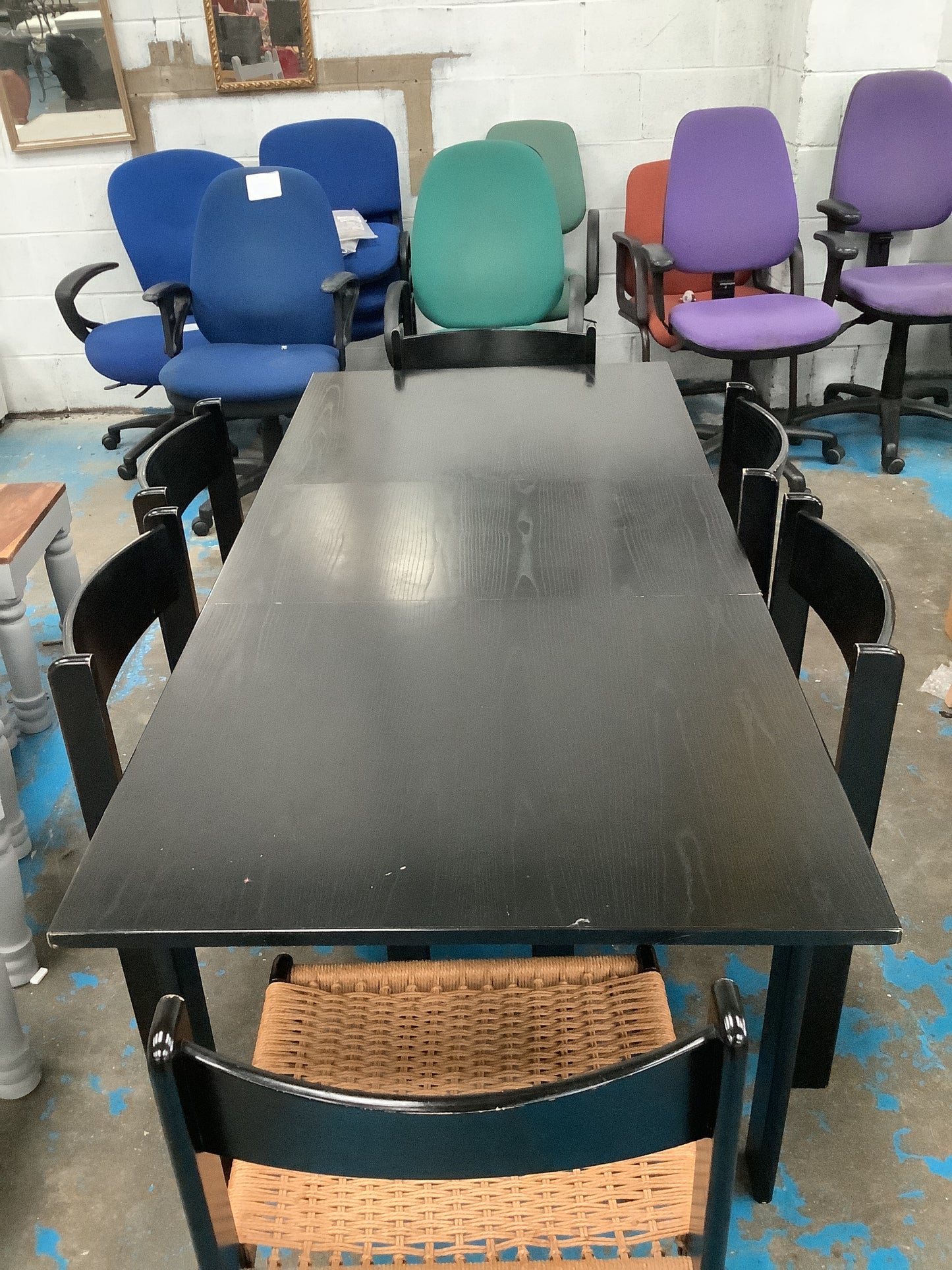 Table and 6 chairs