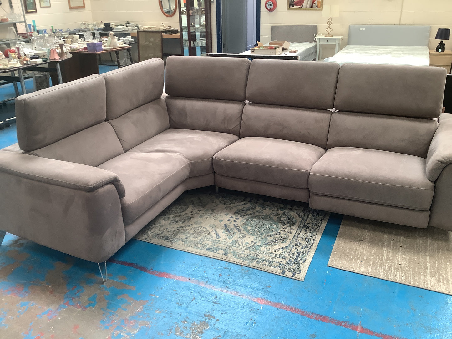 4 seater corner couch