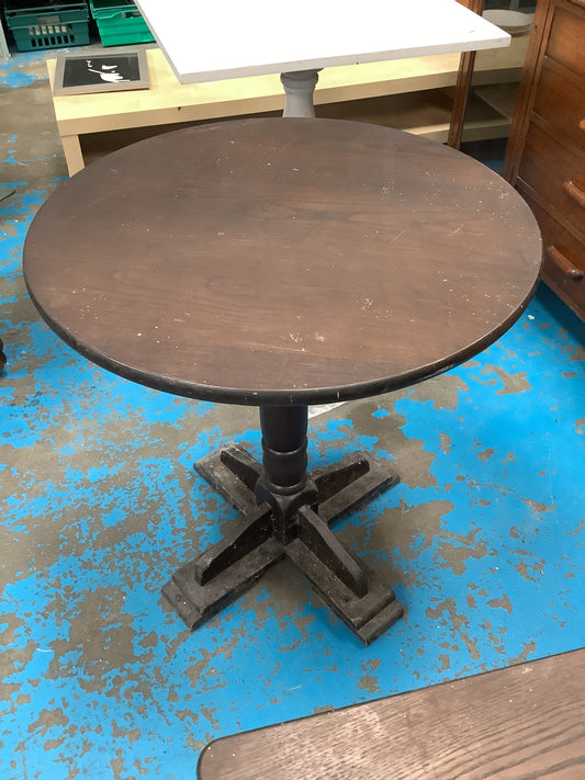 Pub table