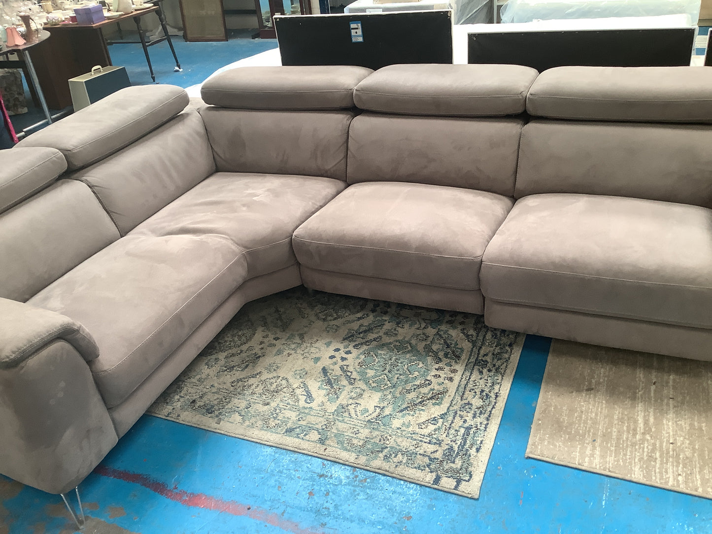 4 seater corner couch
