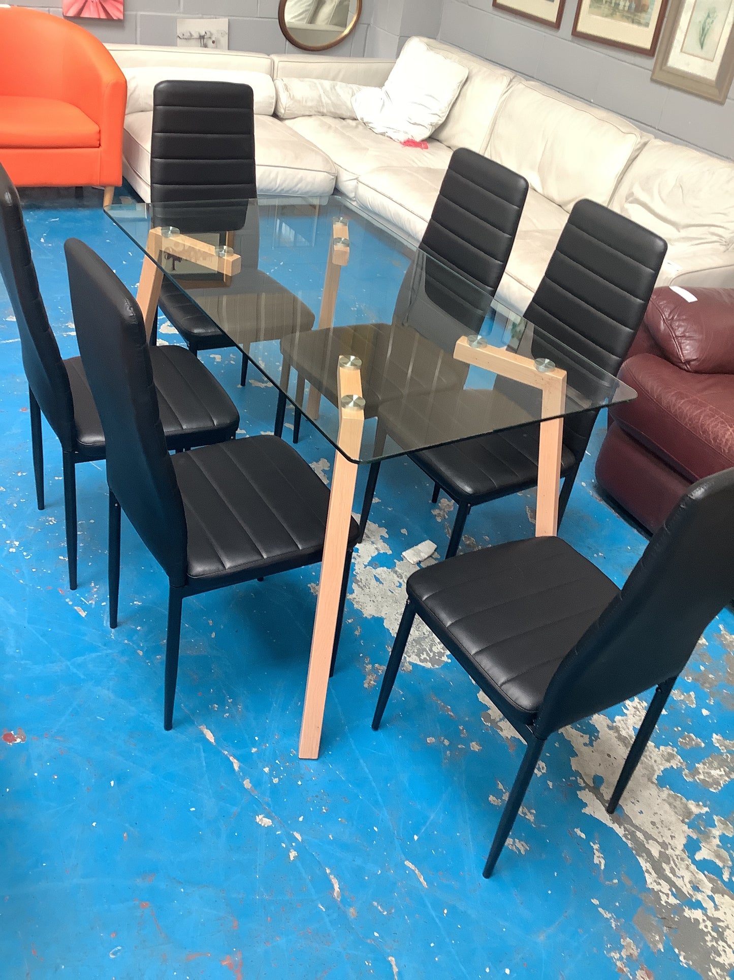 Glass dining table and 6 chairs