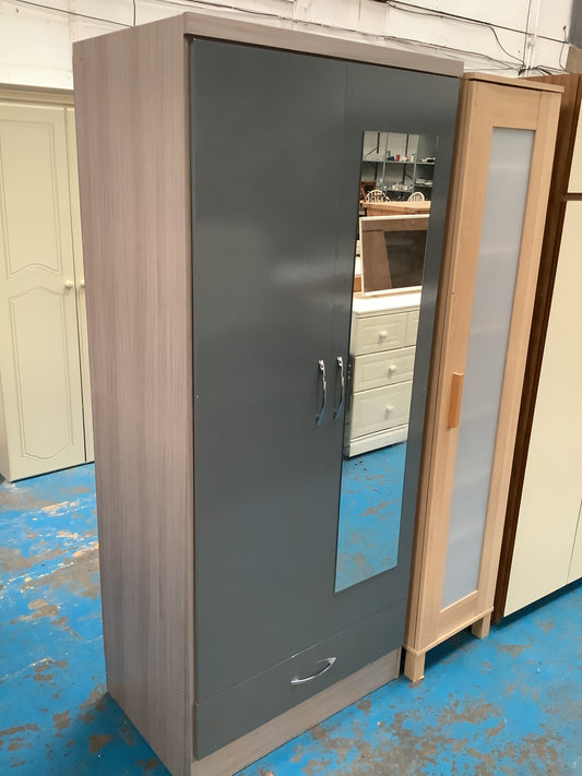 2 door wardrobe
