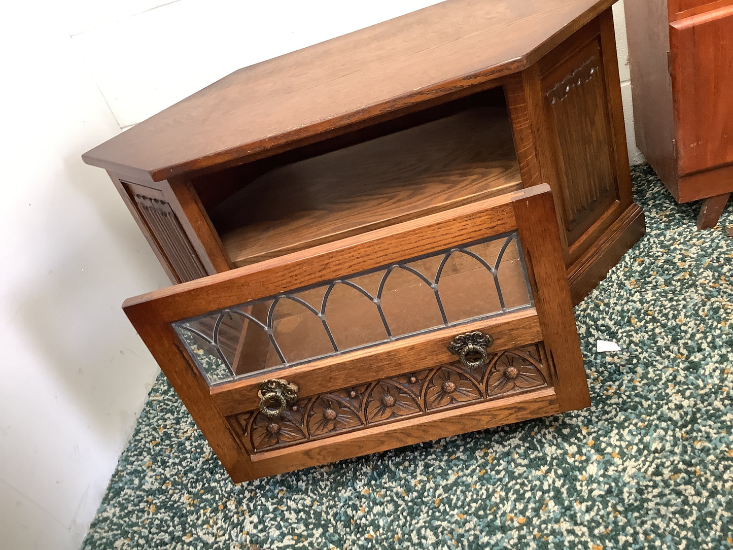 Oak TV unit