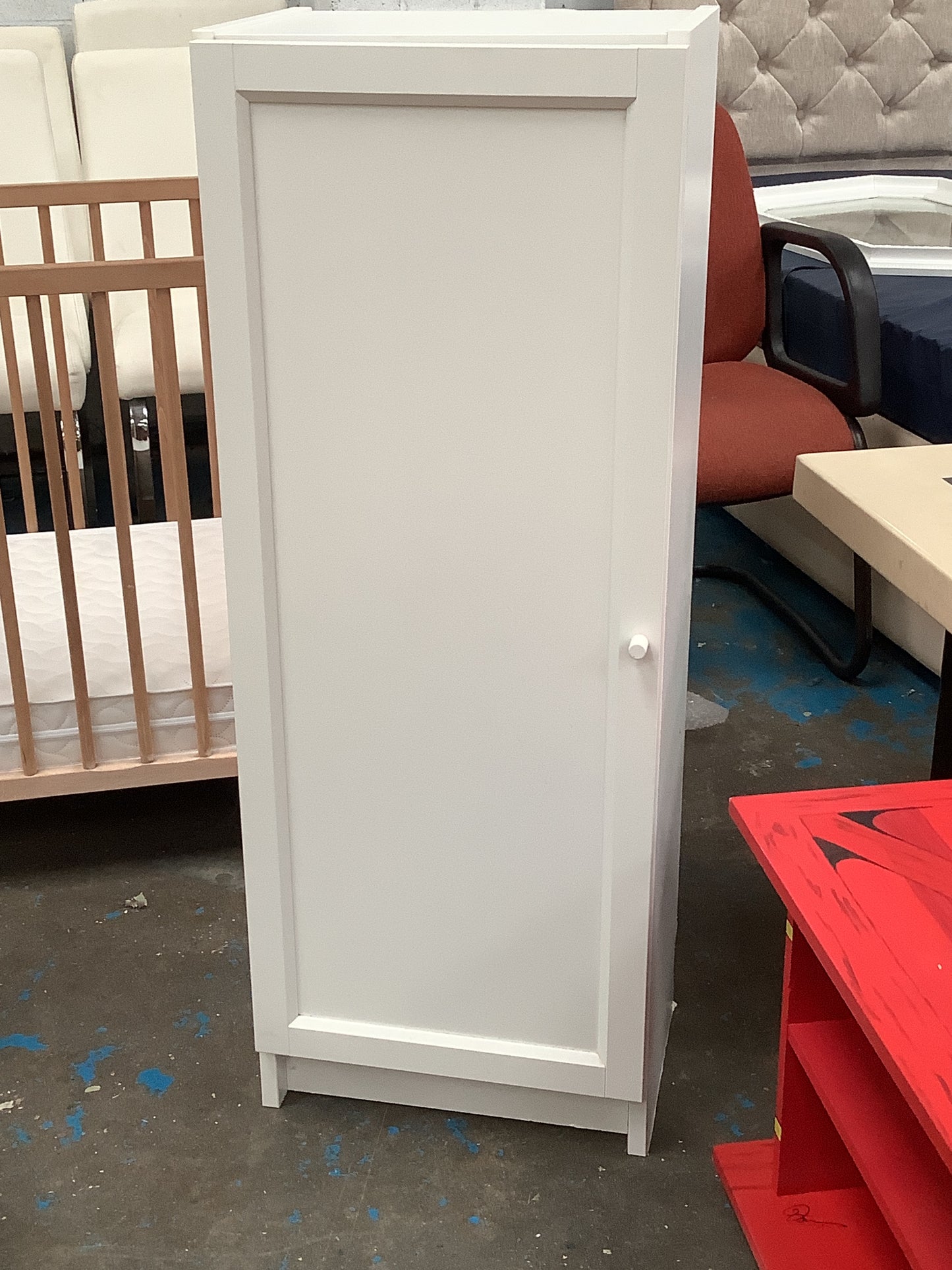 Bathroom cabinet