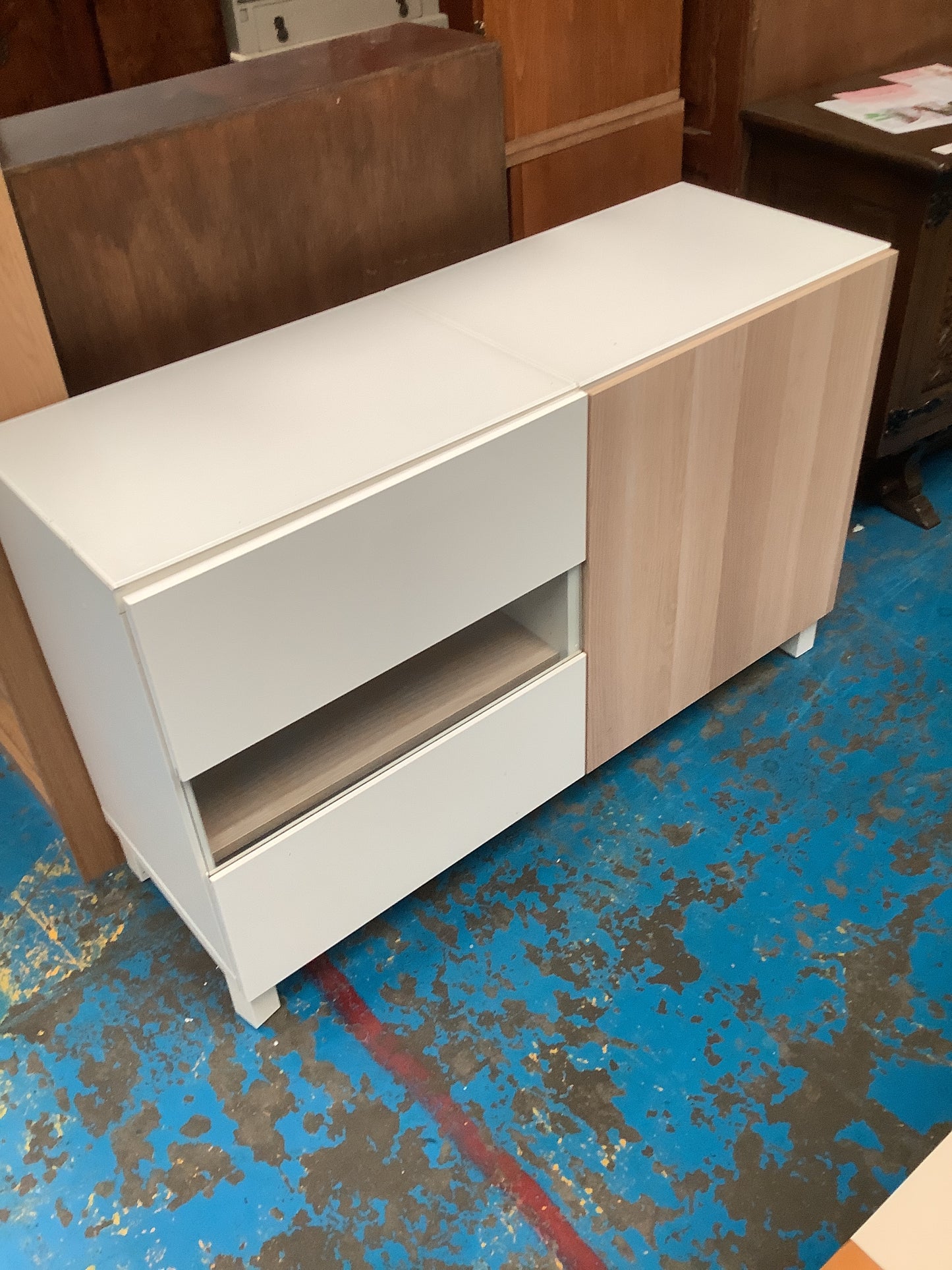 Sideboard
