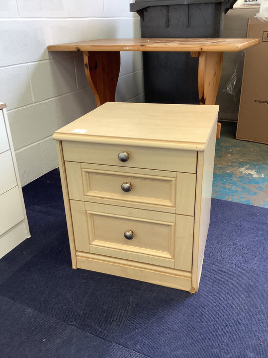 Bedside table