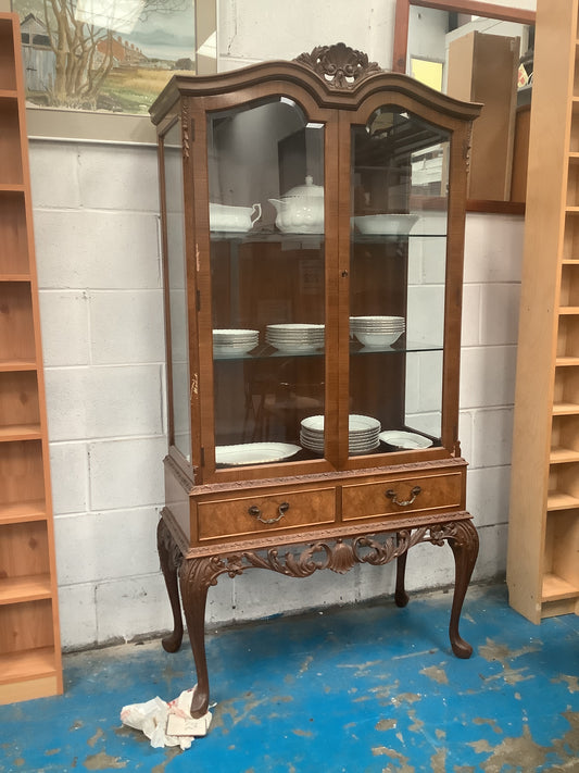 Display cabinet