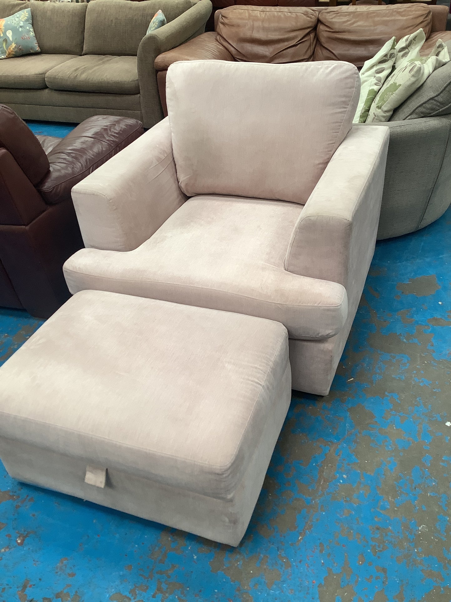 Freya chaise sofa, armchair and pouffee