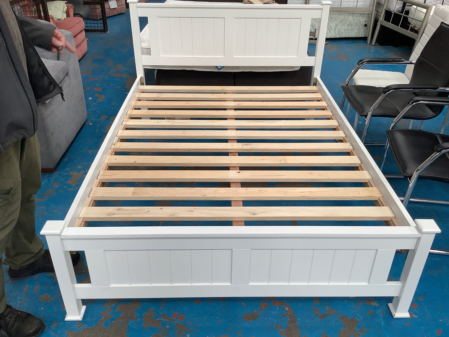 Double bed frame