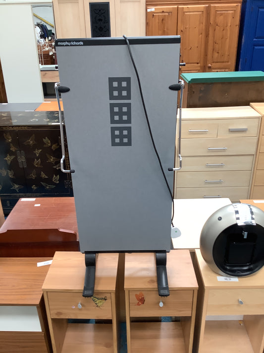 Trouser press