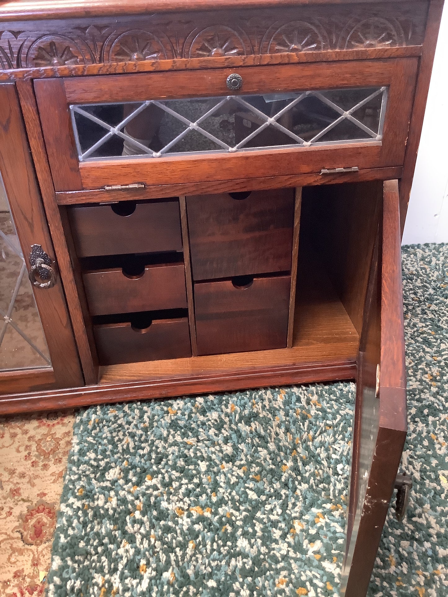 Entertainment unit