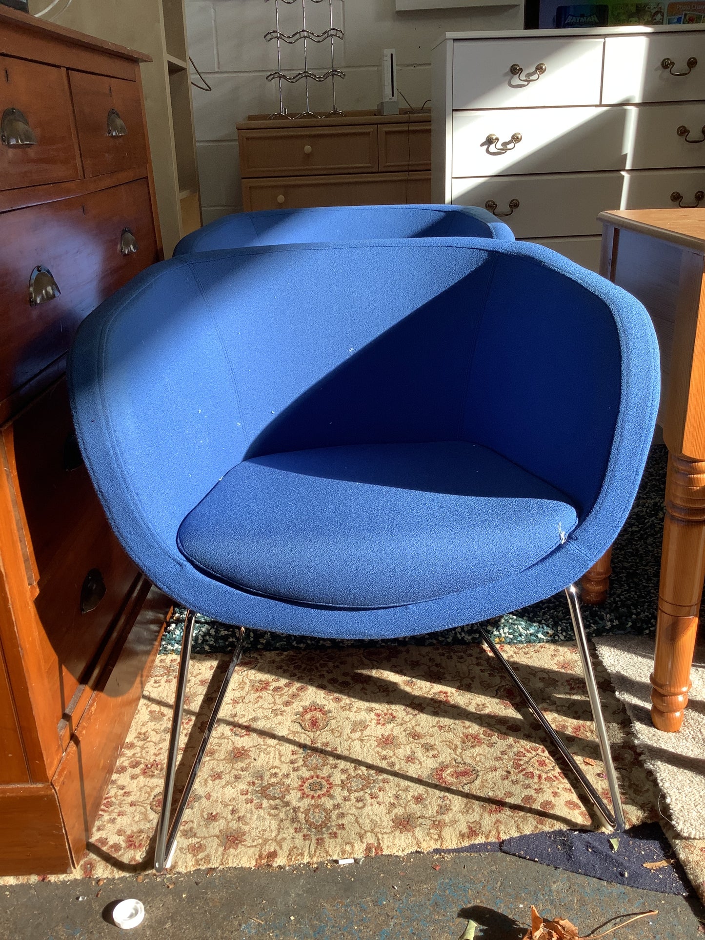 Tub chair