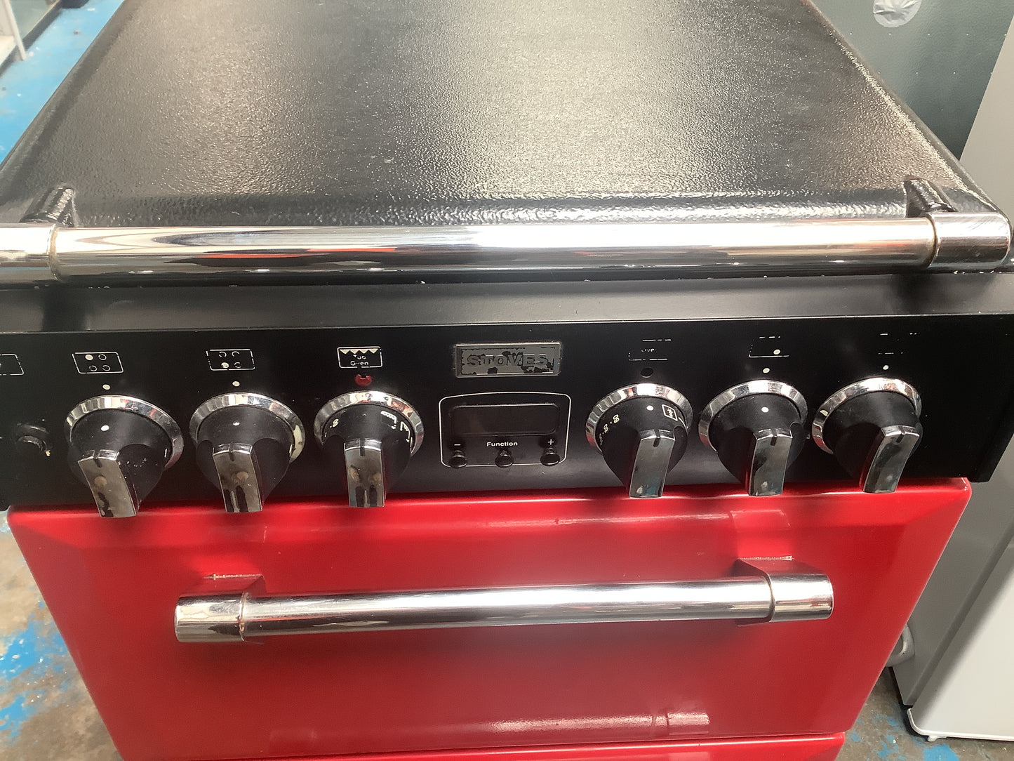Stoves gas and electric cooker