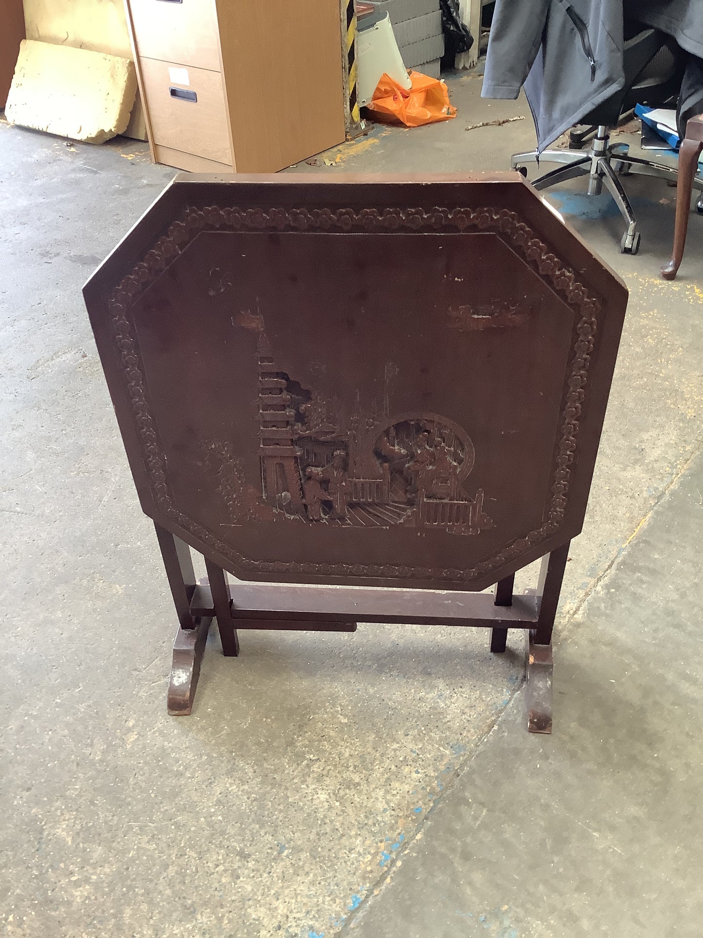 Fire guard/table