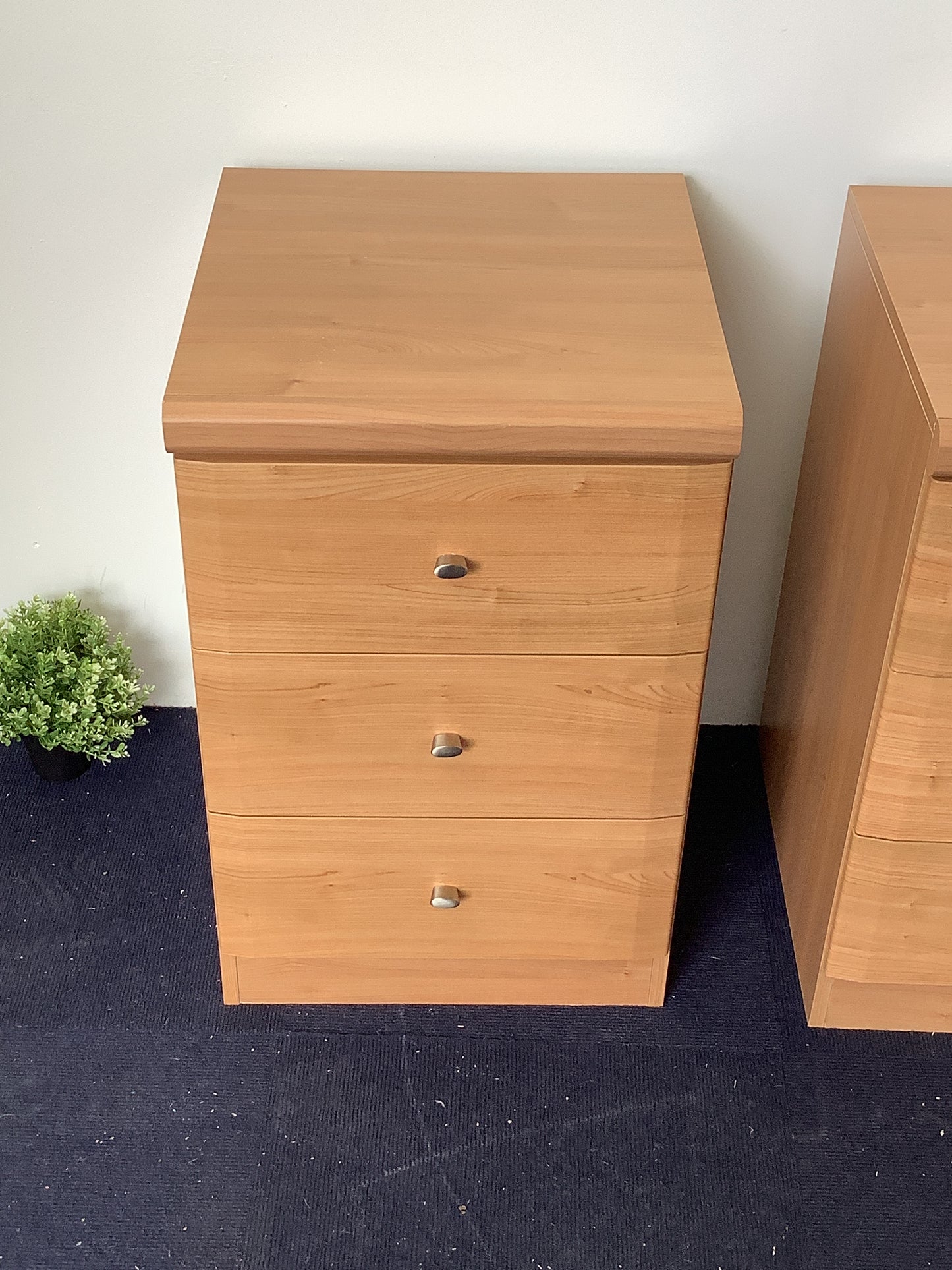 Bedside cabinet