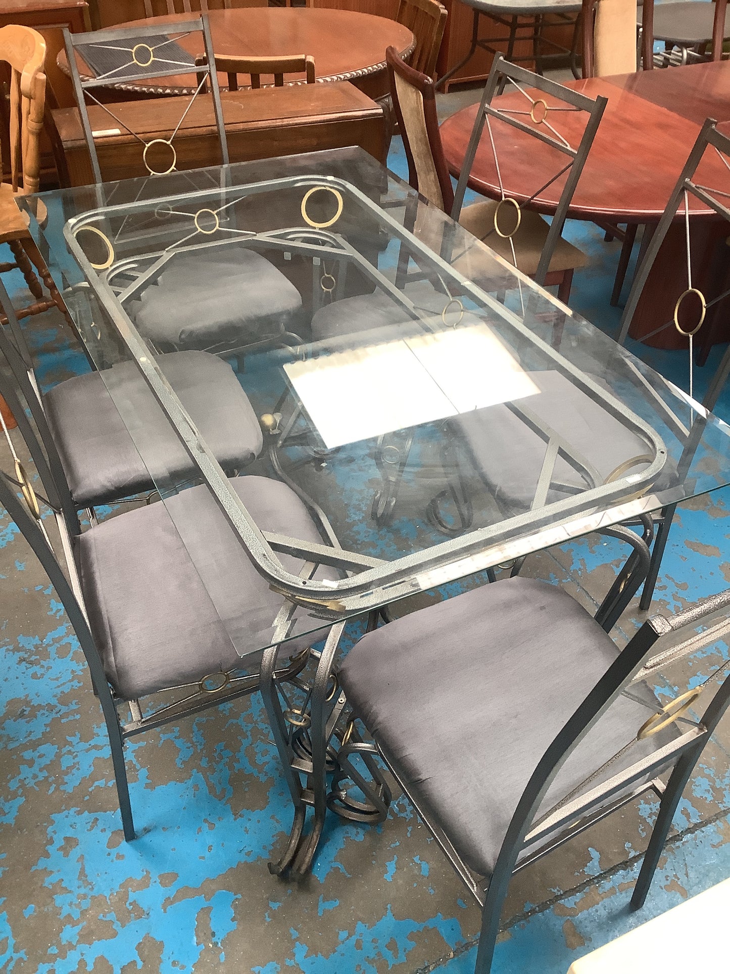 Dining table and 6 chairs