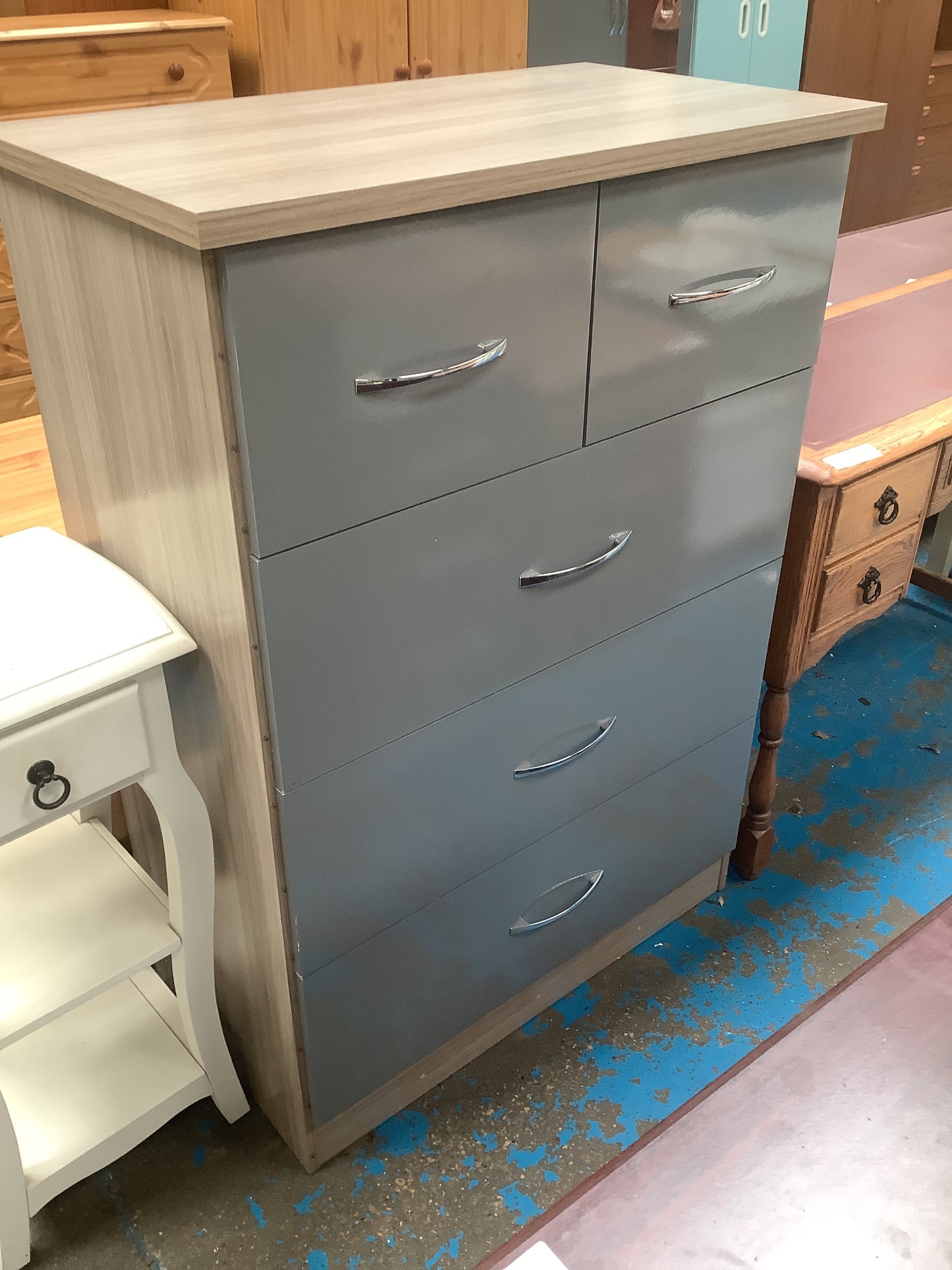 Large drawers