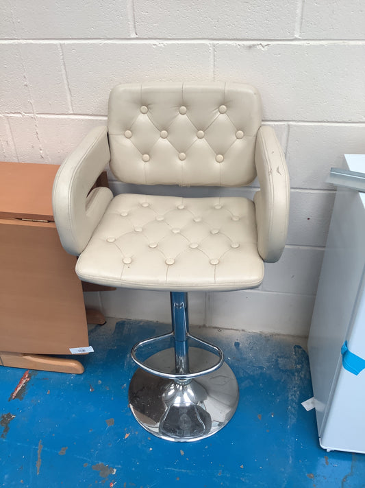 Stool
