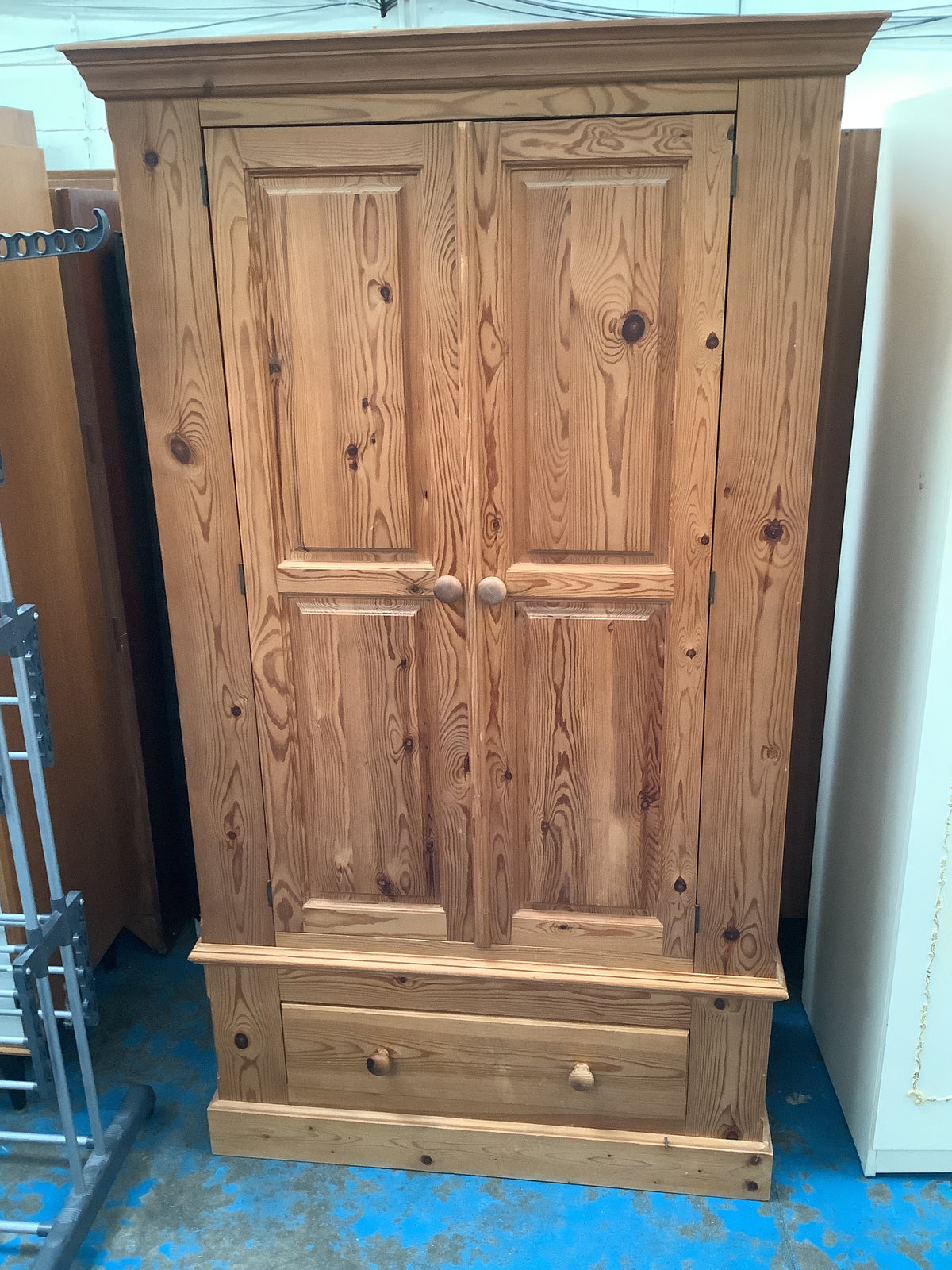 Pine double wardrobe