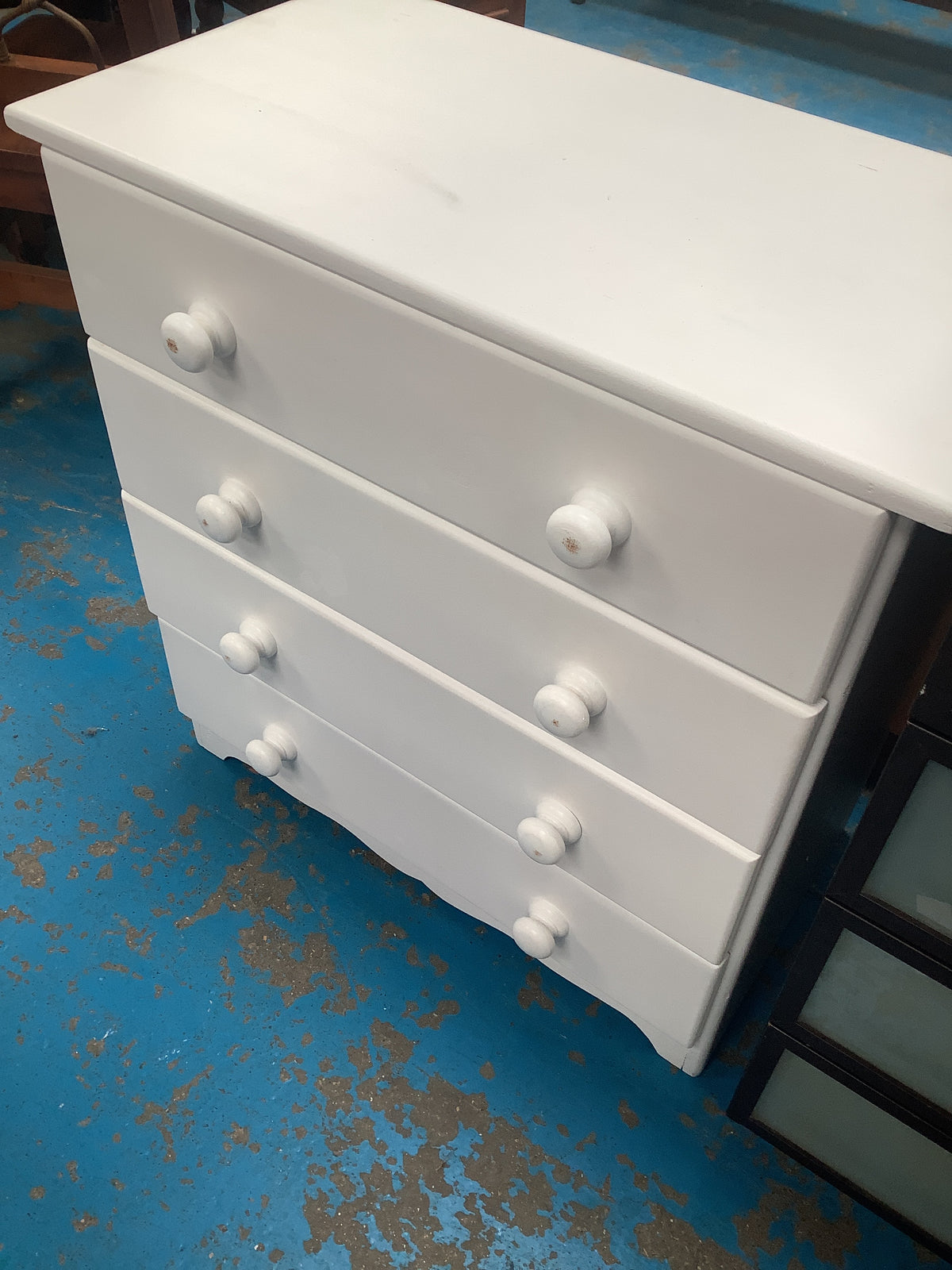 White painted chest of drawers
