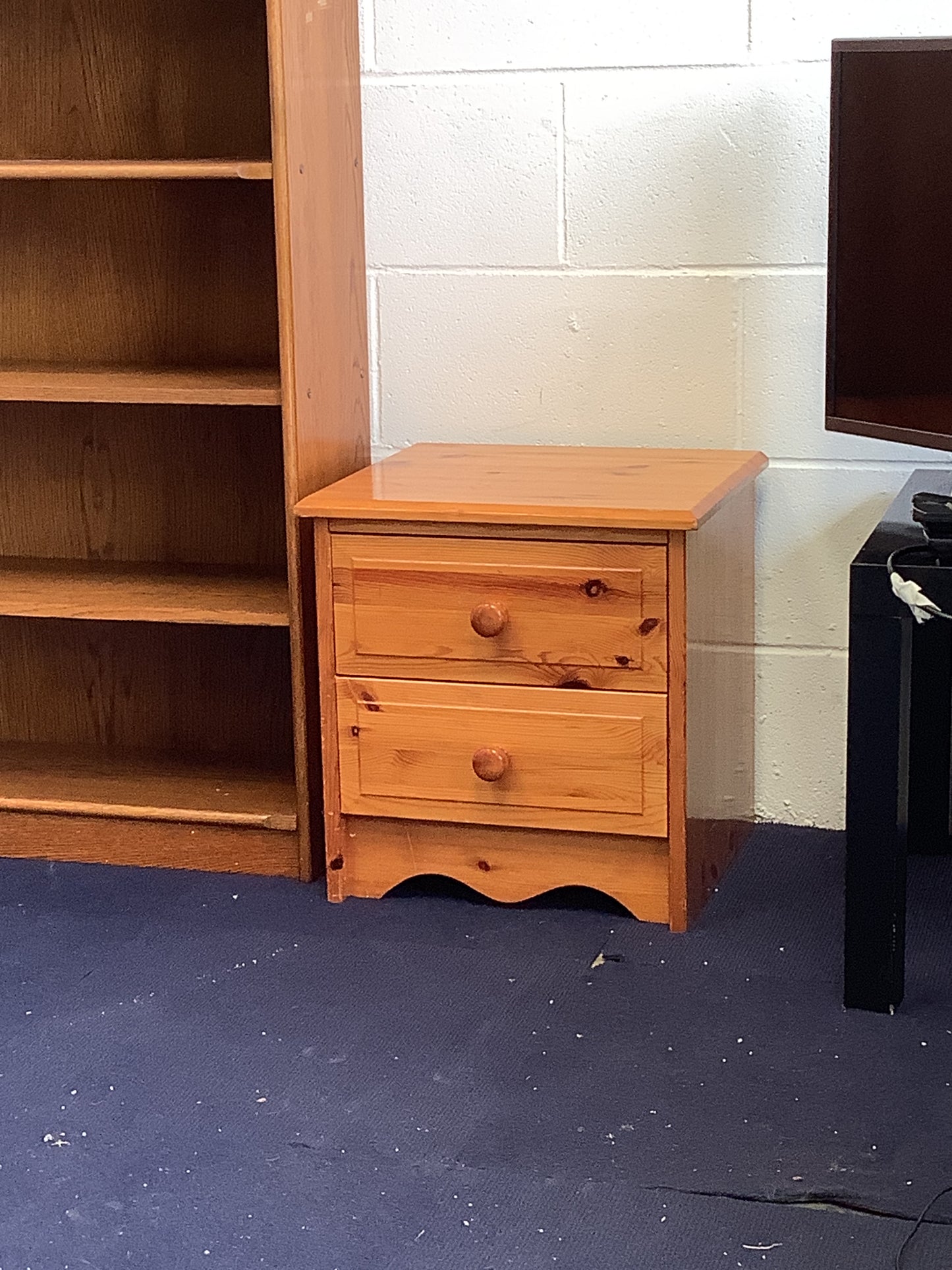 Bedside cabinet